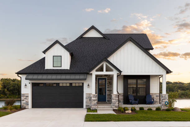Best Storm Damage Roof Repair  in Lewisville, TX